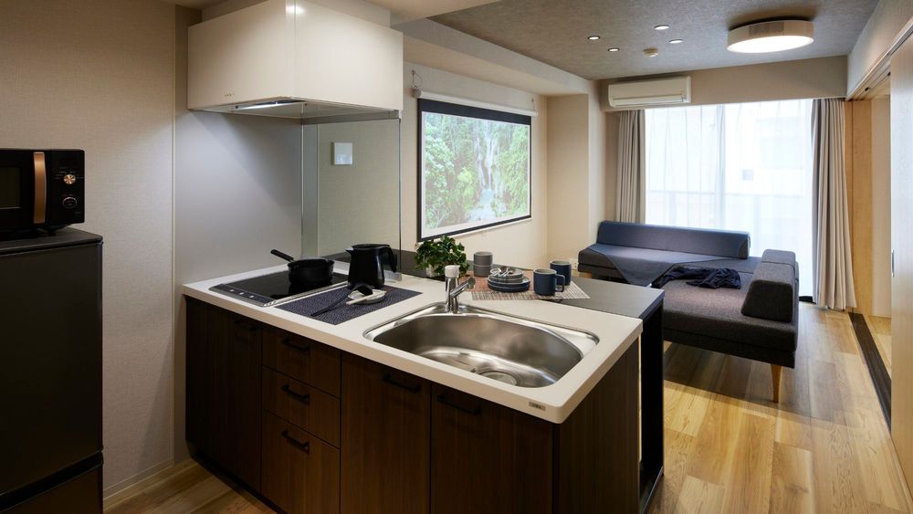 hotel-room-image