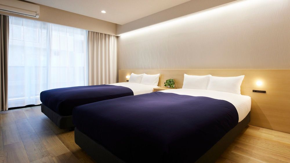 hotel-room-image
