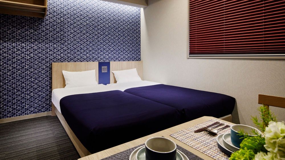 hotel-room-image