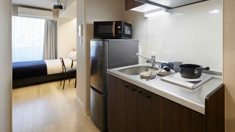 hotel-room-image