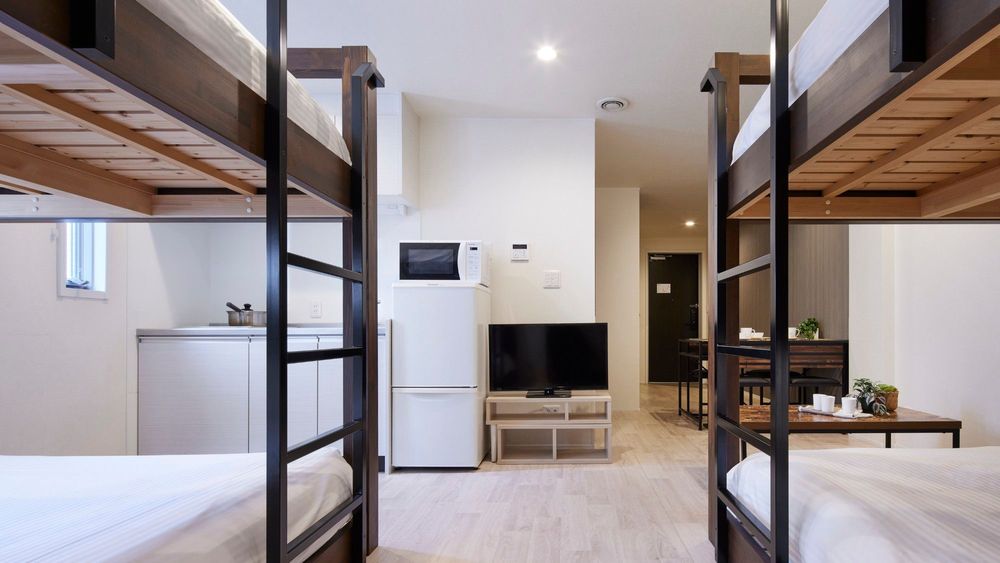 hotel-room-image