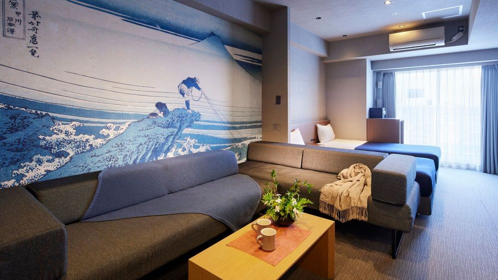 hotel-room-image