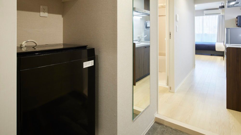 hotel-room-image