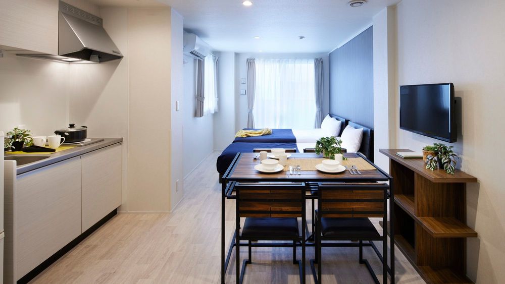 hotel-room-image