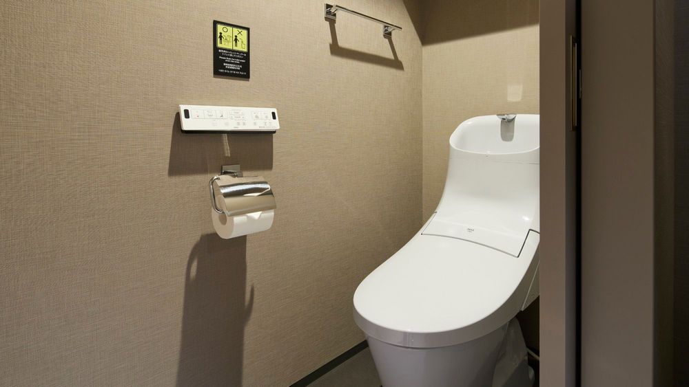 hotel-room-image