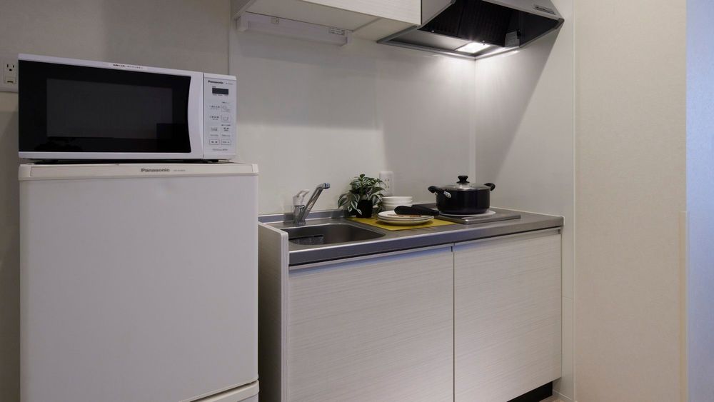 hotel-room-image