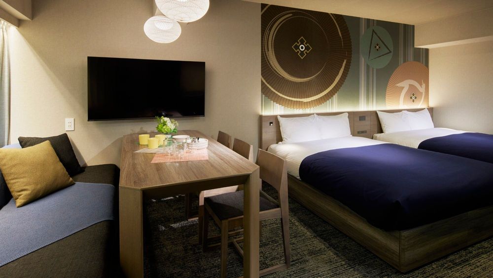 hotel-room-image