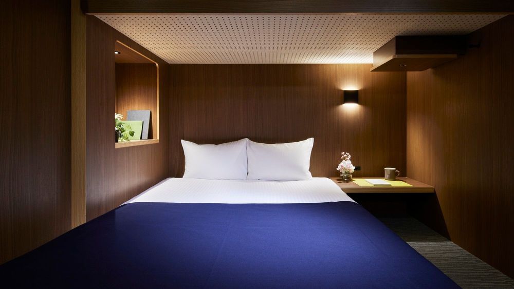 hotel-room-image