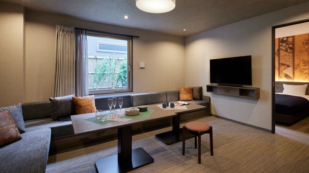 hotel-room-image
