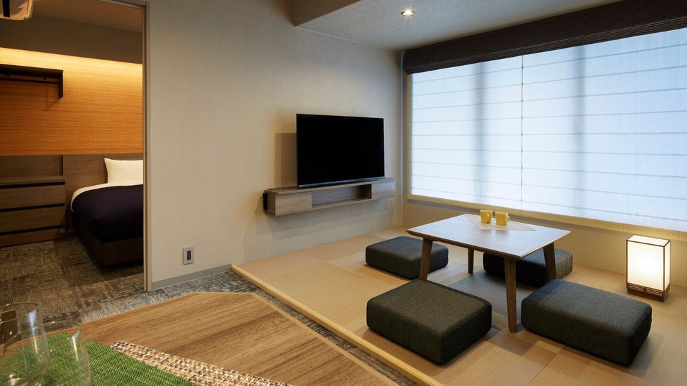 hotel-room-image