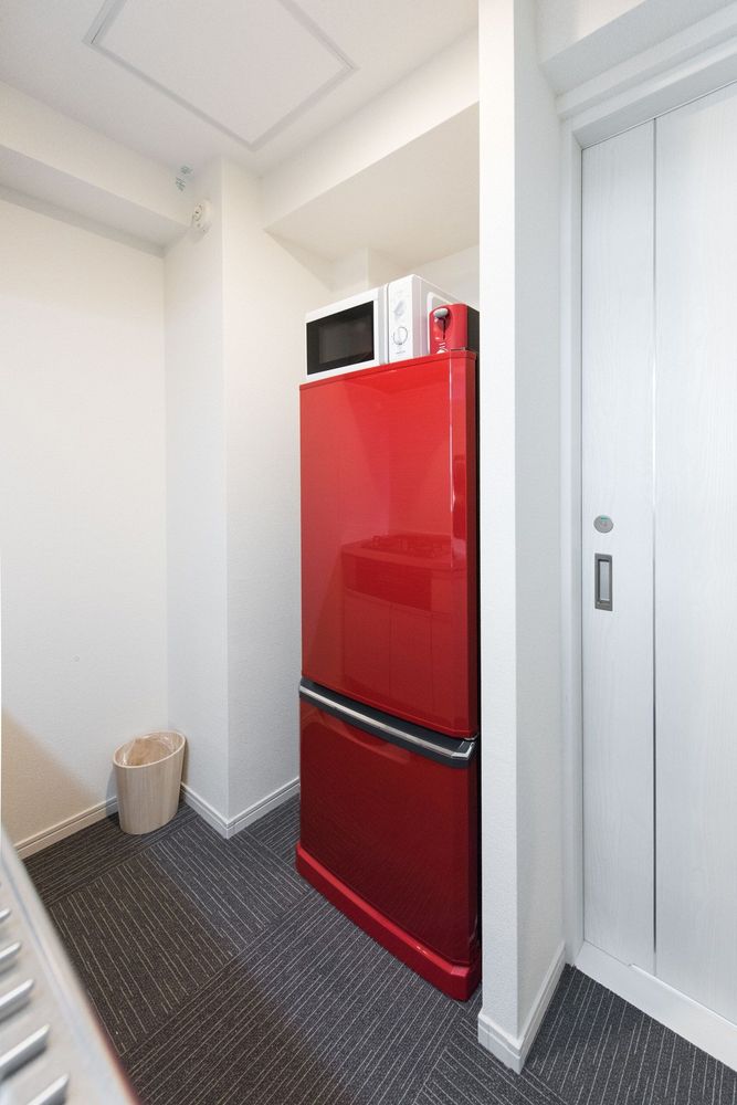 hotel-room-image
