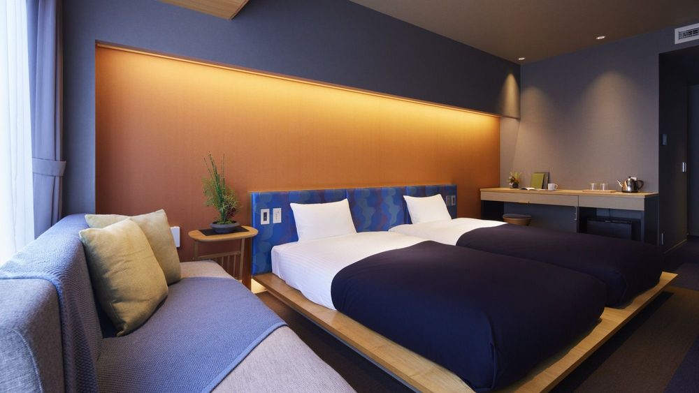 hotel-room-image