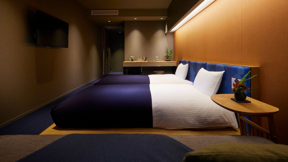 hotel-room-image