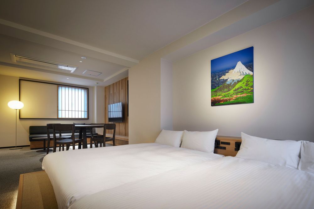 hotel-room-image