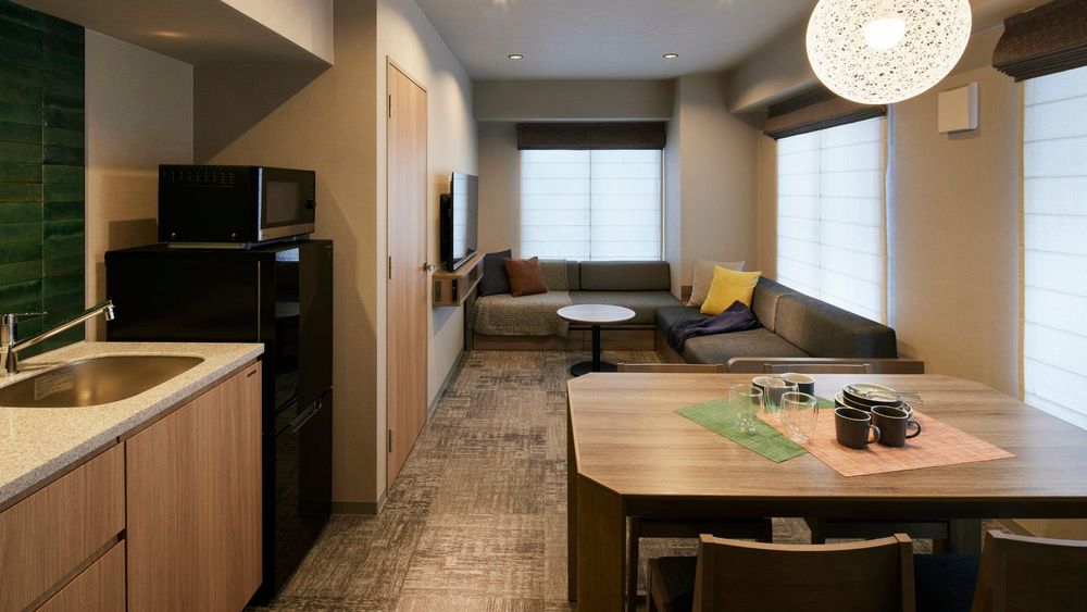 hotel-room-image
