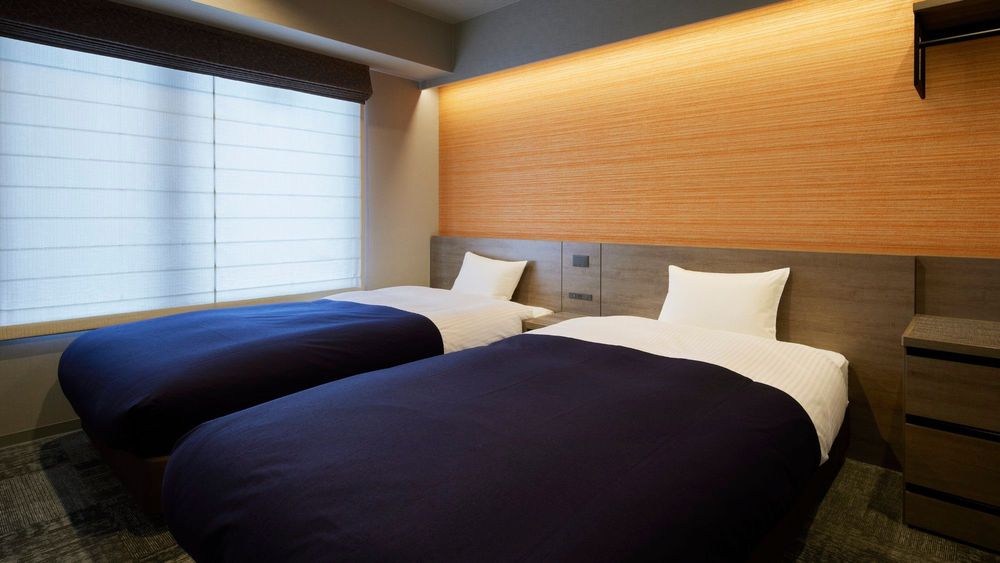hotel-room-image