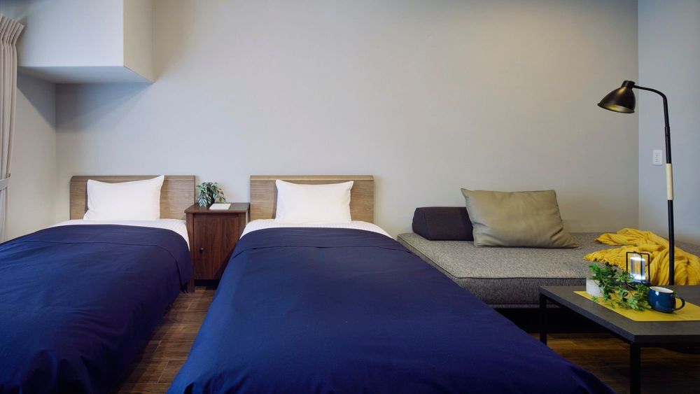 hotel-room-image