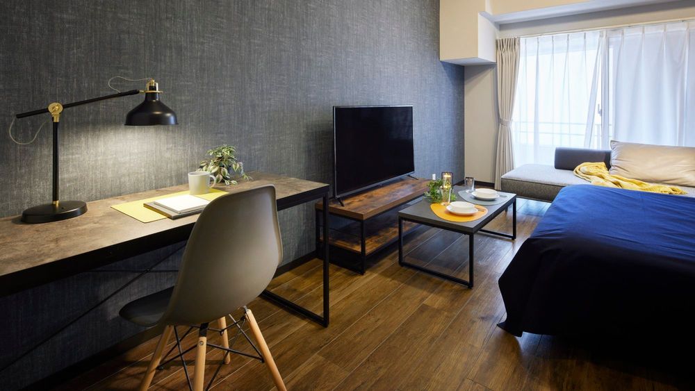 hotel-room-image