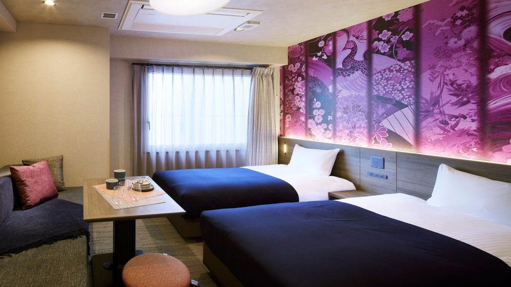hotel-room-image