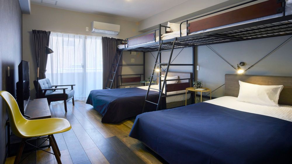 hotel-room-image
