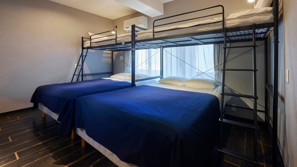 hotel-room-image