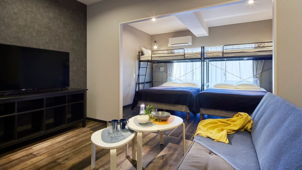 hotel-room-image