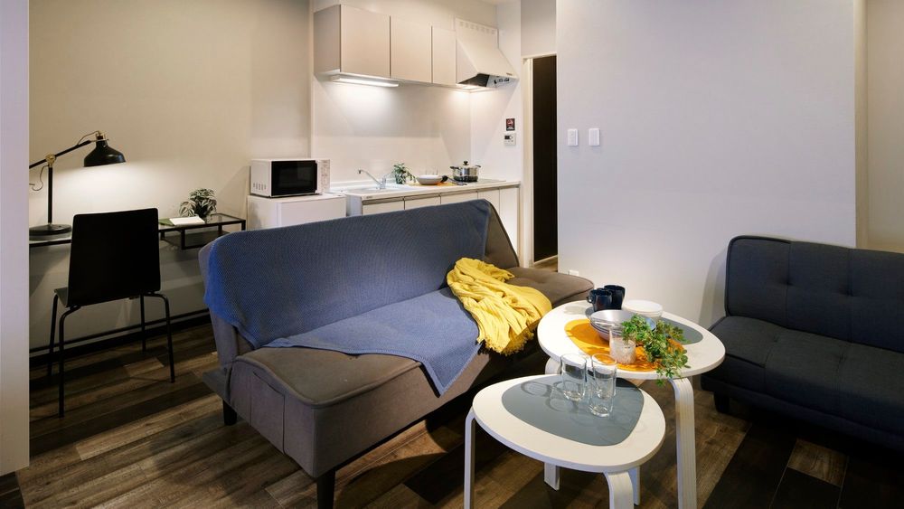 hotel-room-image