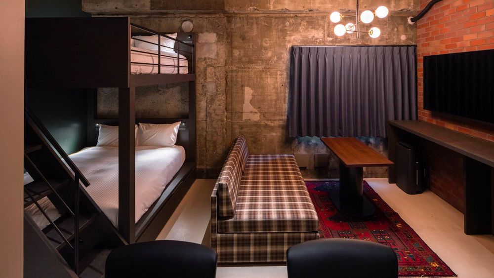 hotel-room-image
