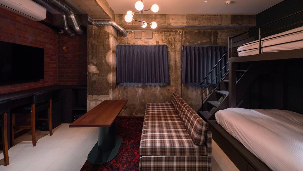 hotel-room-image