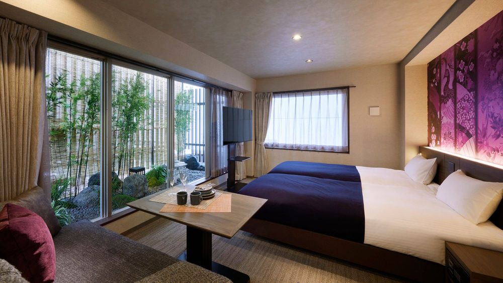 hotel-room-image