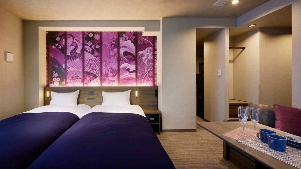hotel-room-image