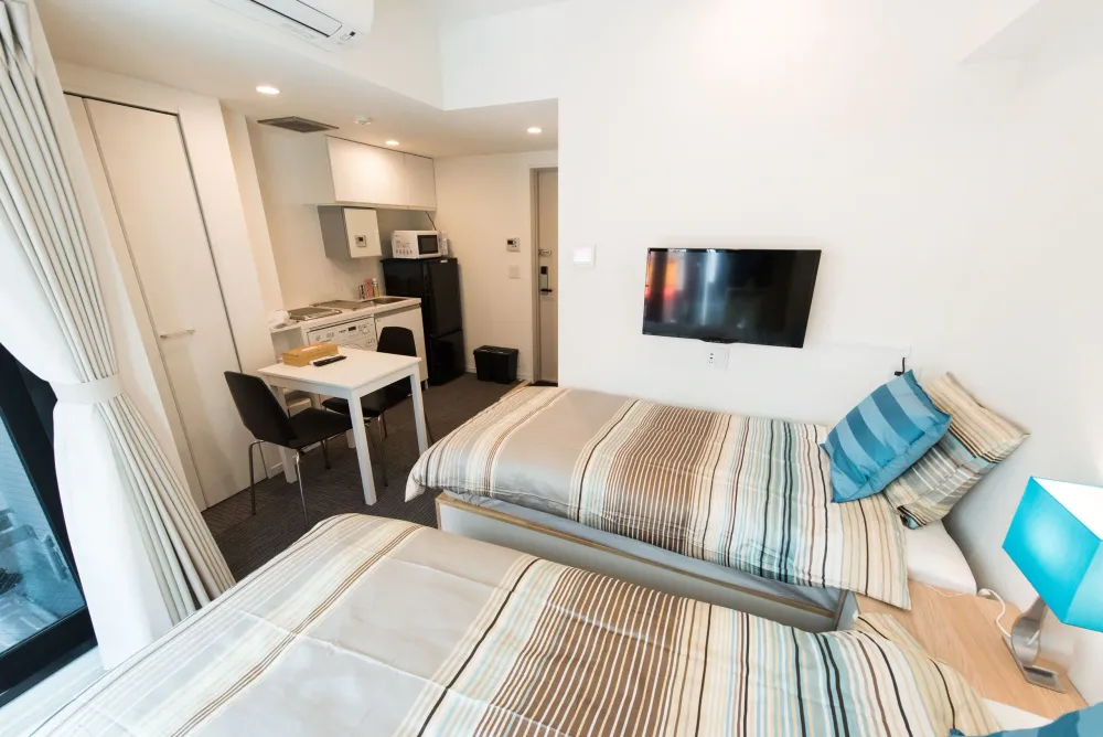 hotel-room-image