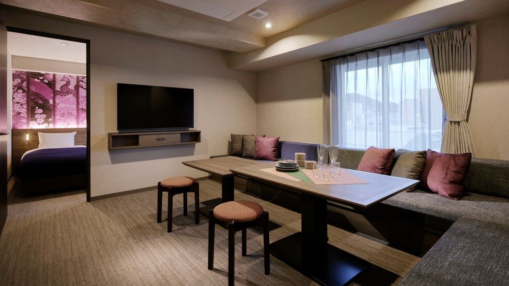 hotel-room-image