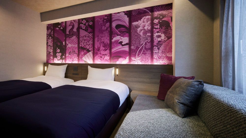 hotel-room-image