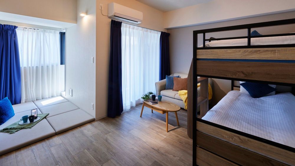 hotel-room-image