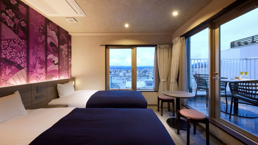 hotel-room-image