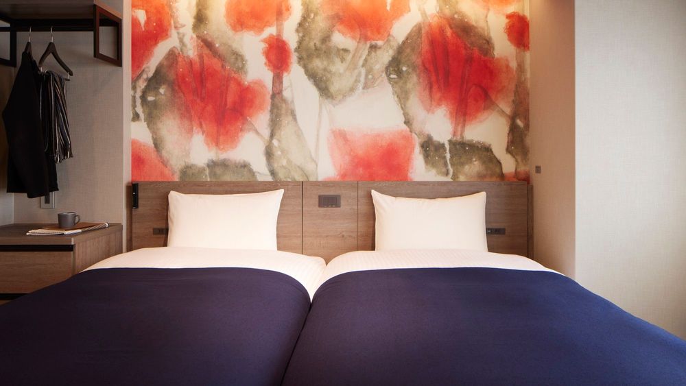 hotel-room-image