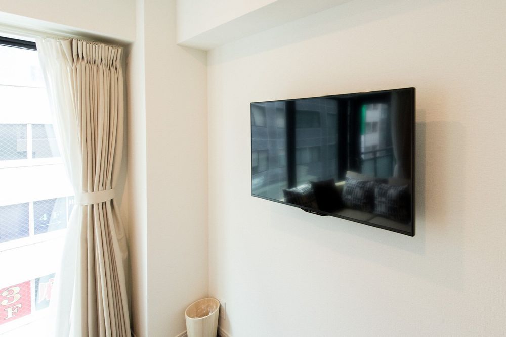 hotel-room-image