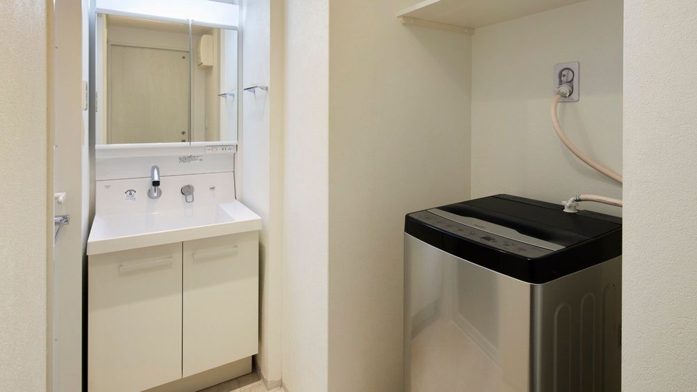 hotel-room-image