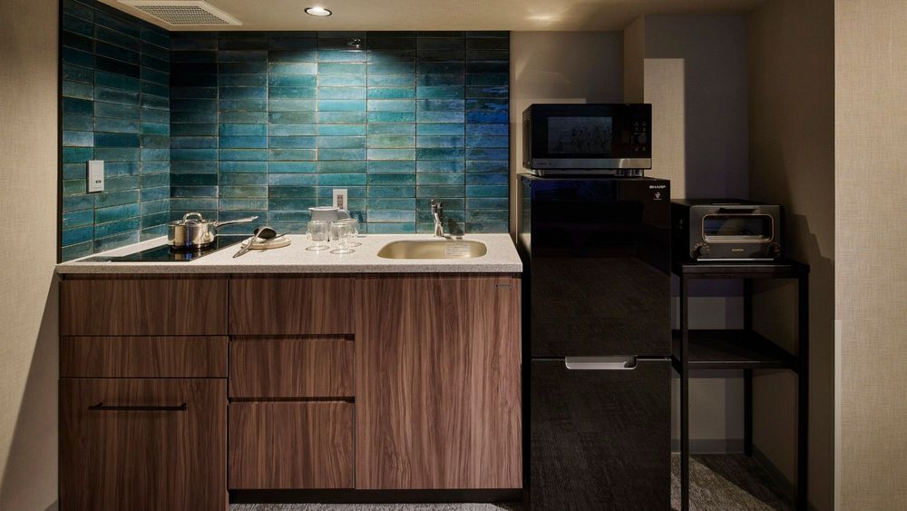 hotel-room-image