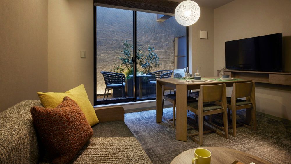 hotel-room-image