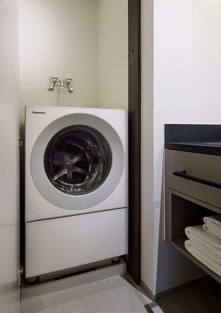 hotel-room-image