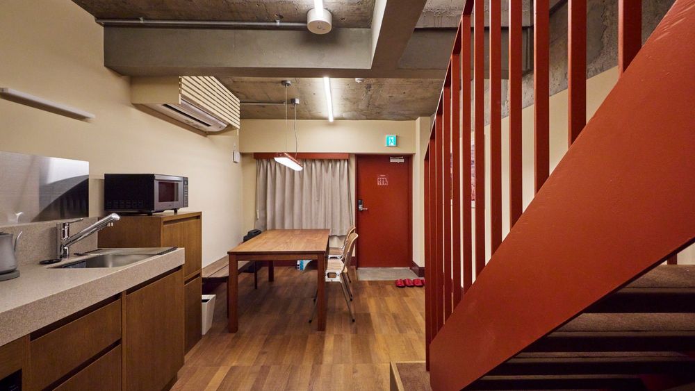hotel-room-image