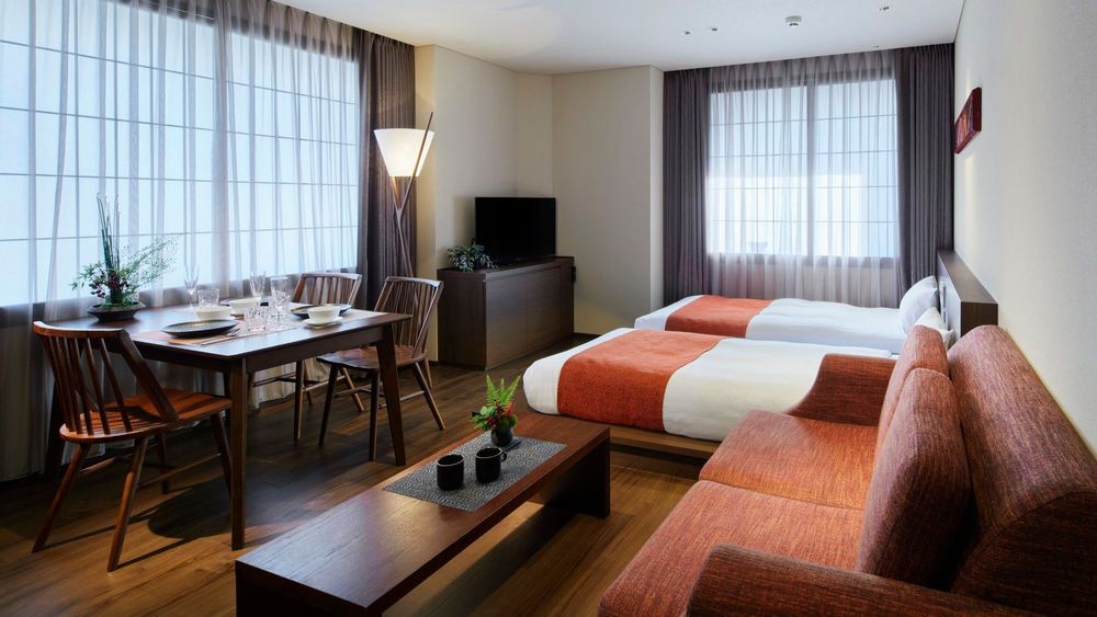 hotel-room-image