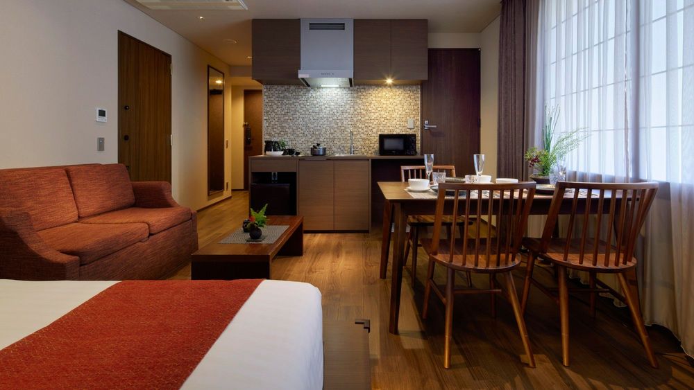 hotel-room-image
