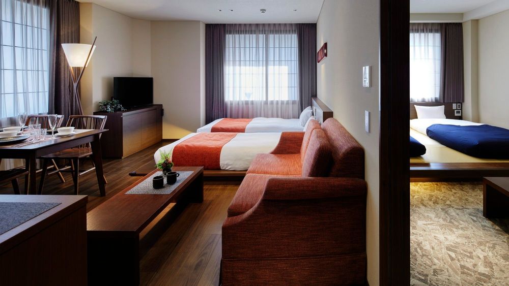 hotel-room-image