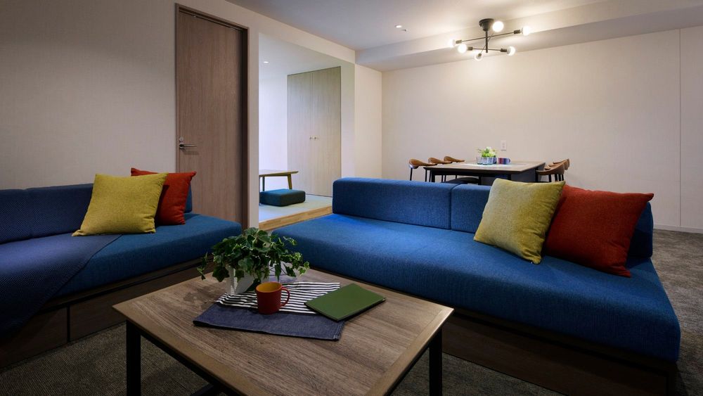 hotel-room-image