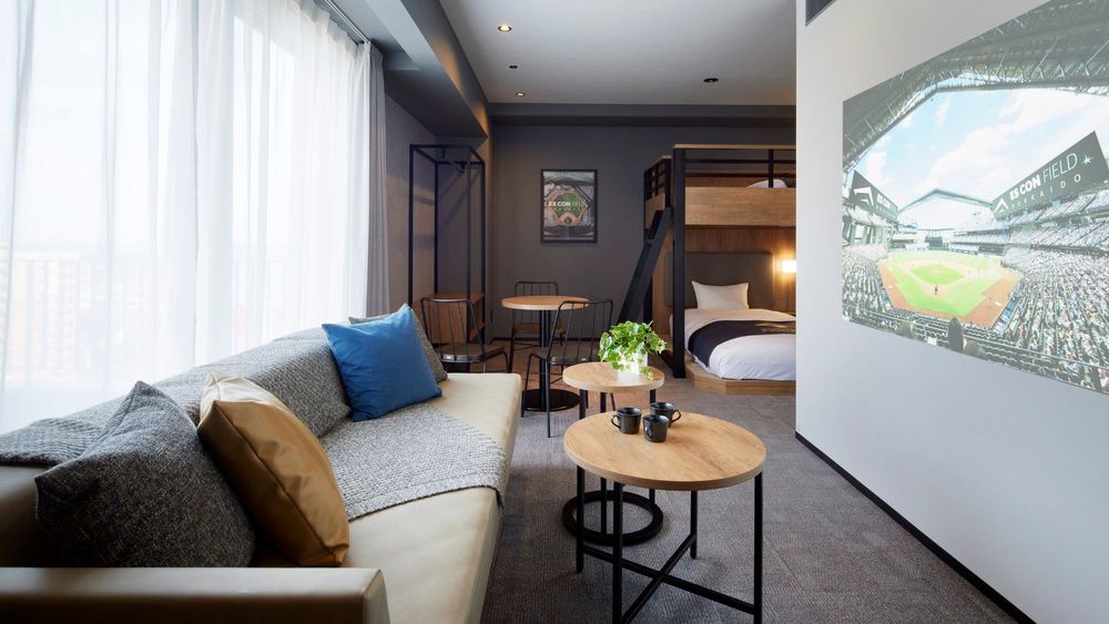 hotel-room-image