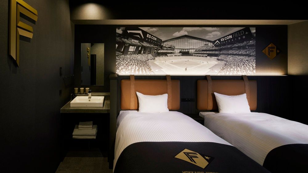 hotel-room-image