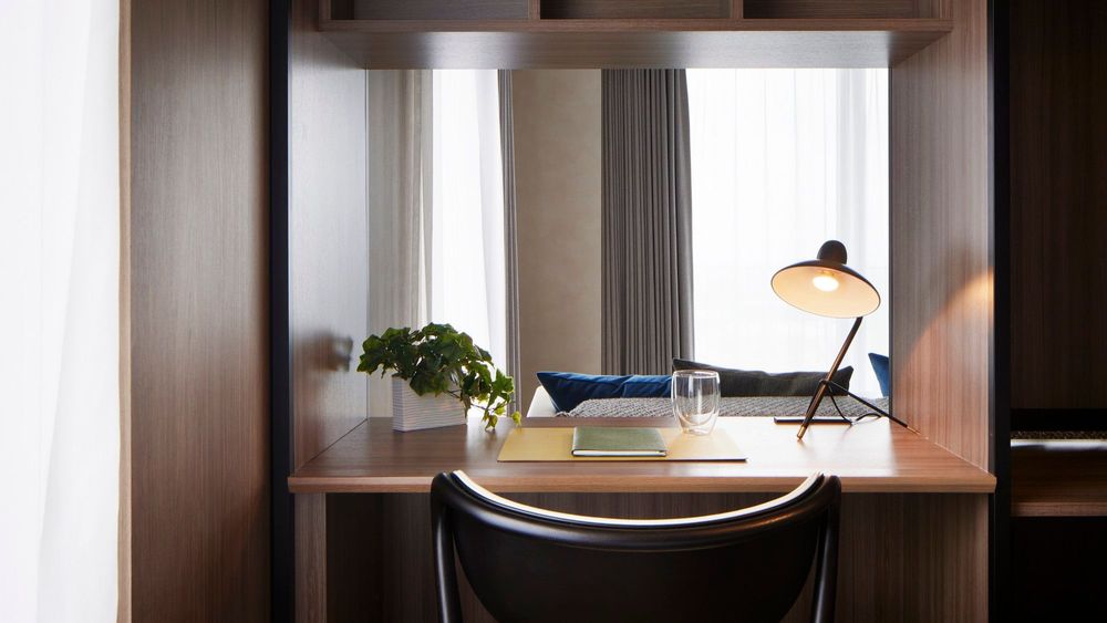 hotel-room-image